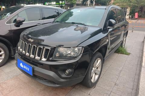 Jeep 2015 2.0L Sport