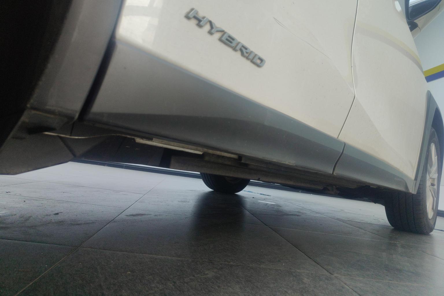 Lexus UX 2020 260h VI