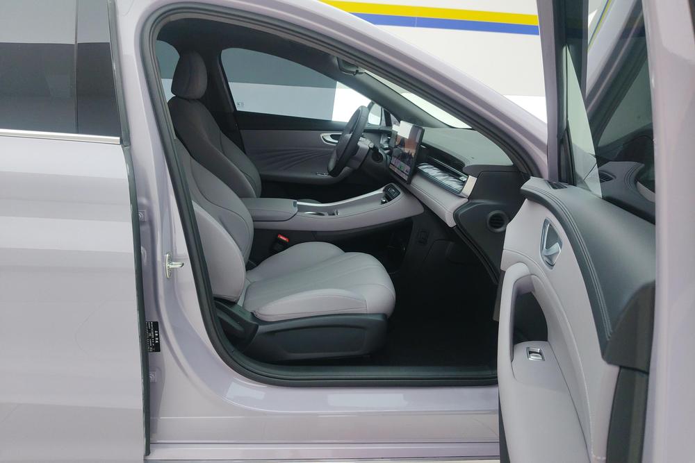 Roewe M7 DMH, фото 15