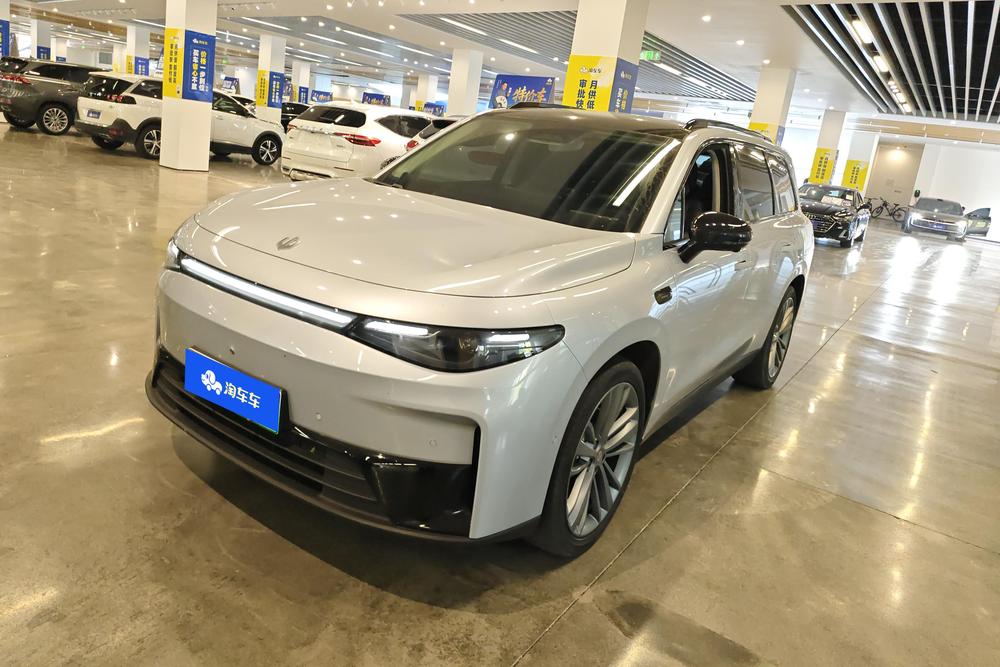 Leapmotor C16