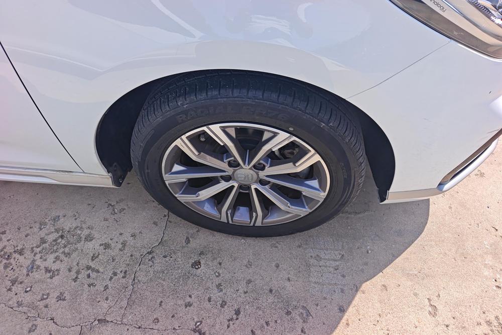 Заказать BYD Song MAX 2021 года за 1 215 508 ₽  из Китая