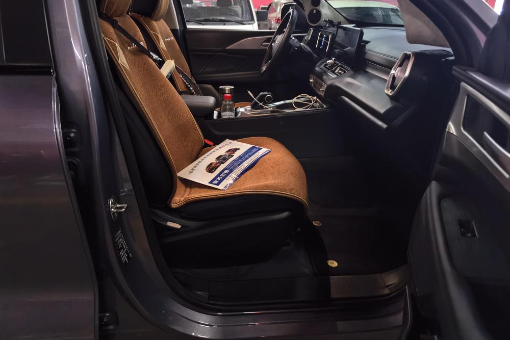 Заказать Haval Haval H5 2025 года за 4 234 474 ₽  из Китая