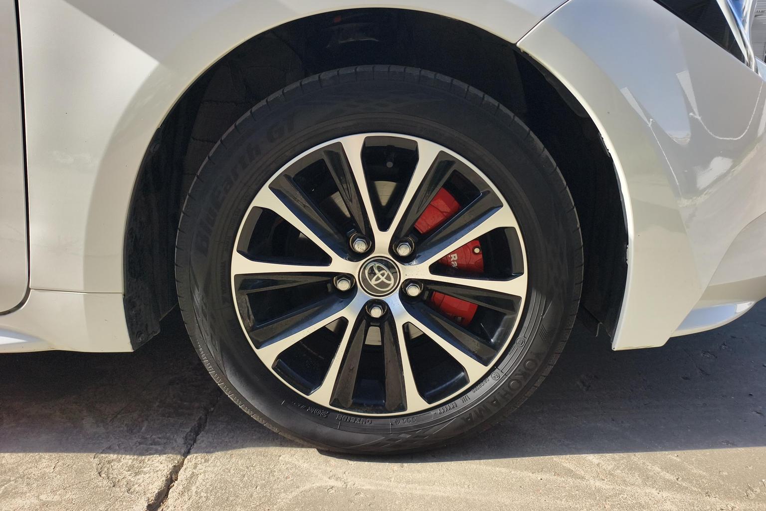 Toyota Corolla Levin 2024 1.8L Luxury