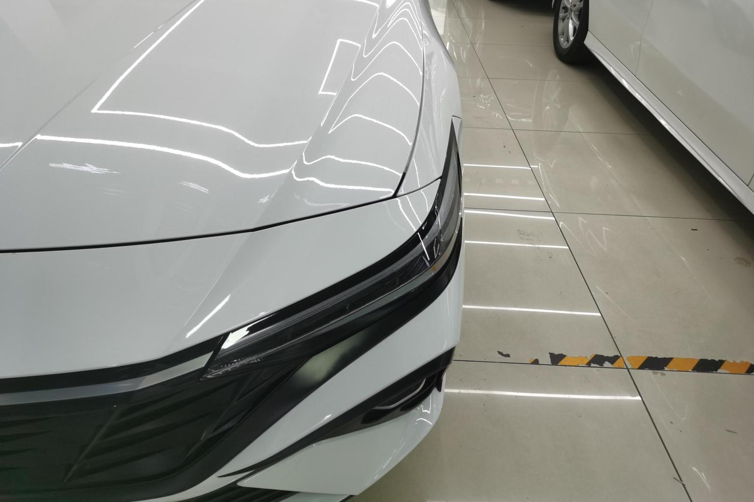 Hyundai Elantra 2022 1.5L CVT GLX Elite