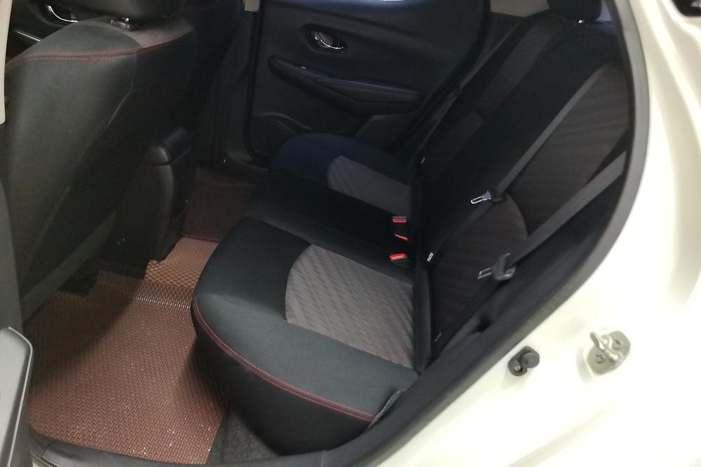 Nissan Lannia, фото 16