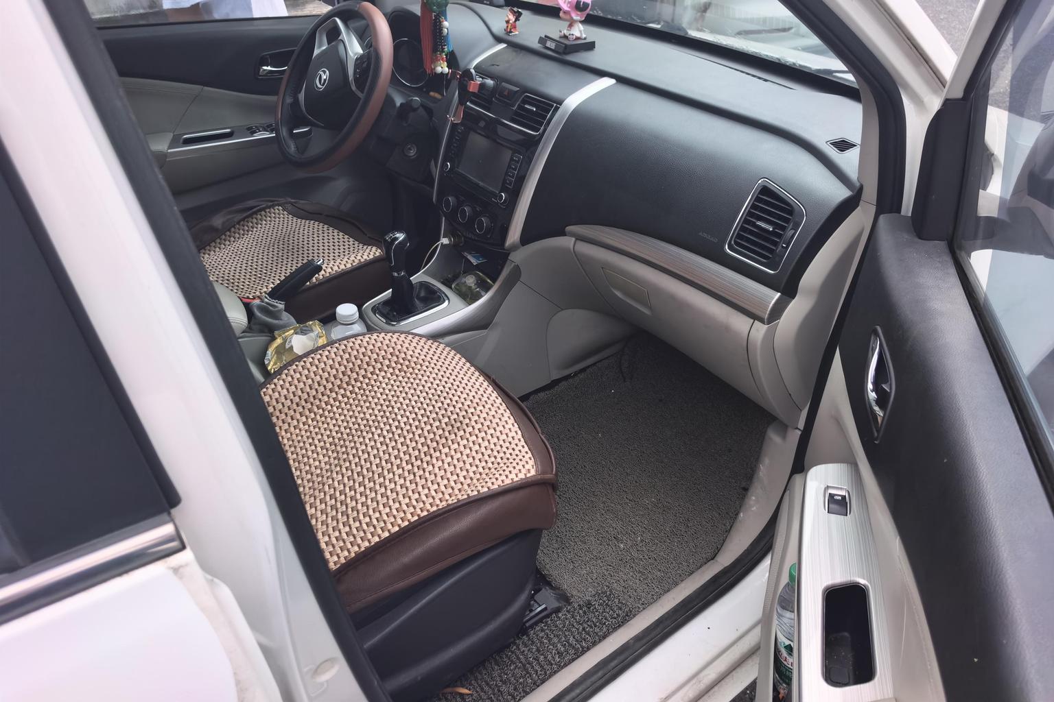 Dongfeng S500 2016 1.5L MT Luxury Ⅱ