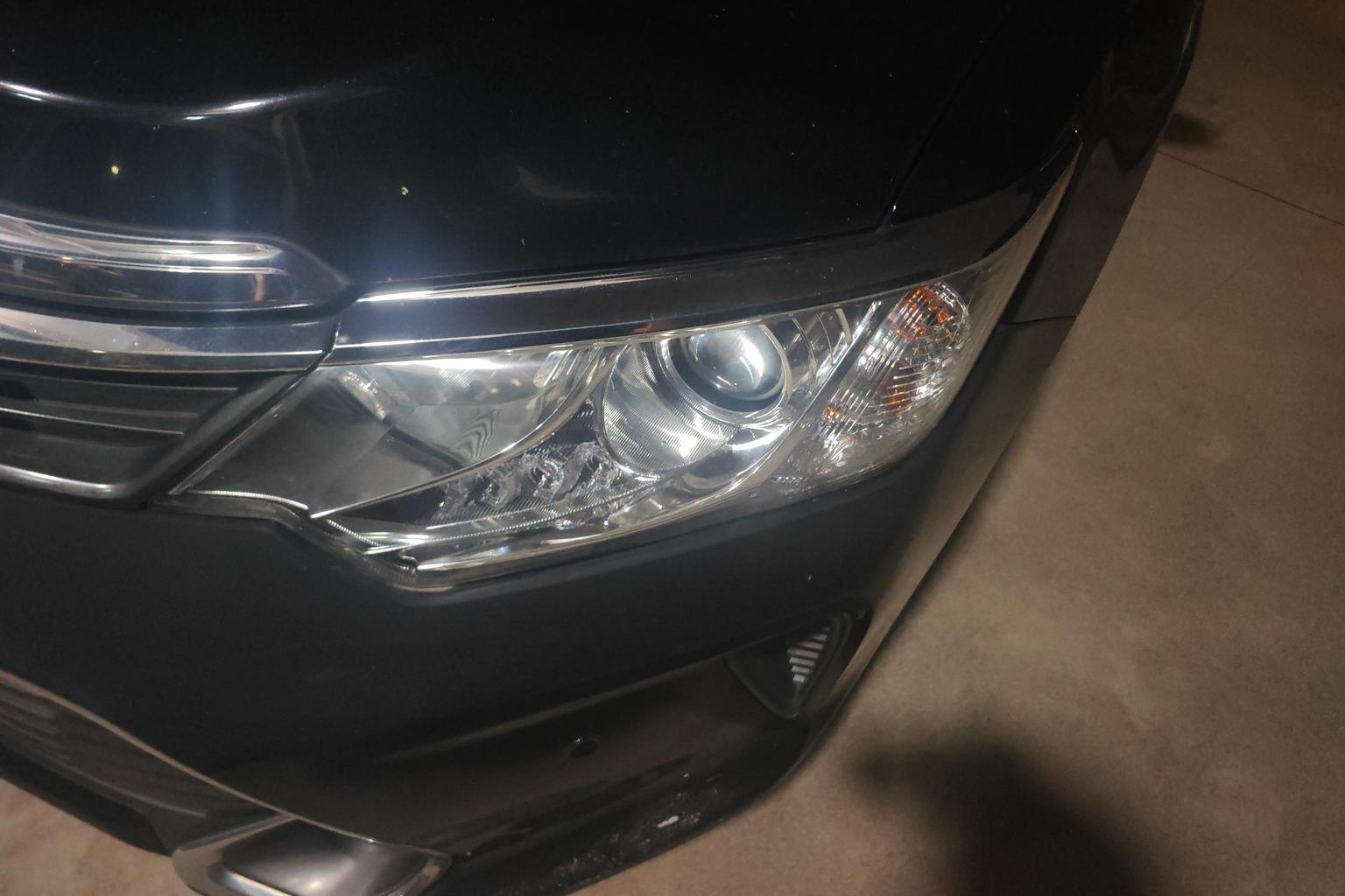 Toyota Camry 2015 2.0G Lead