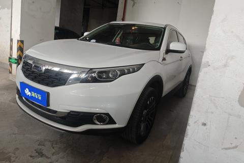 Qoros 5