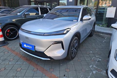 Geely Galaxy Starship 7 EM-i