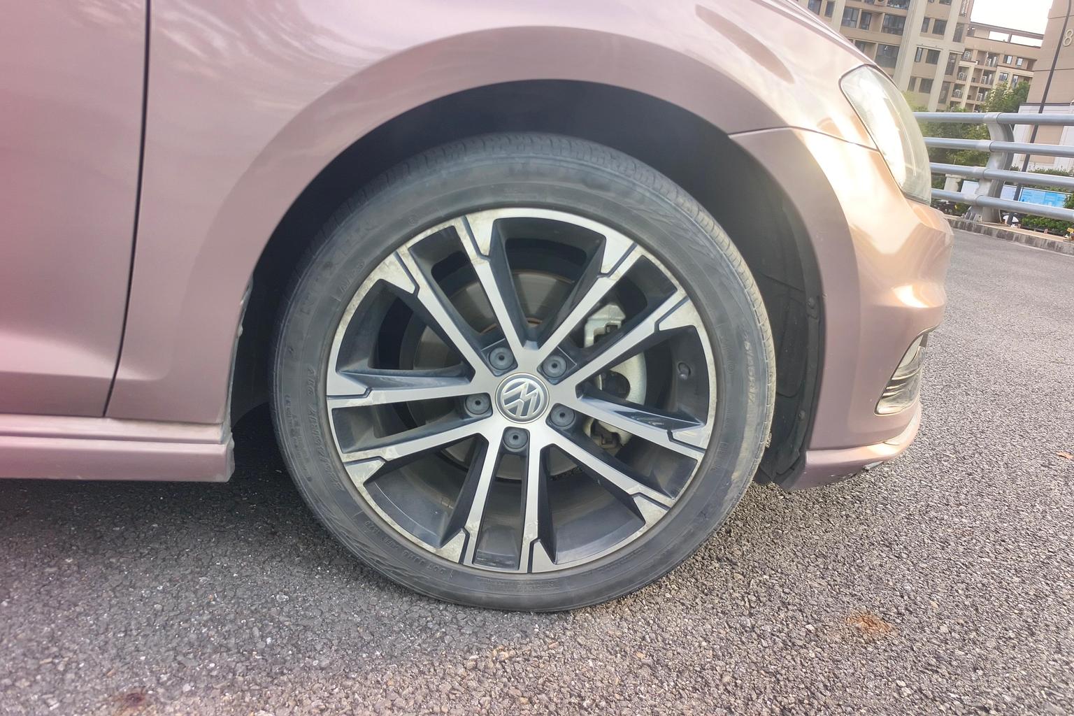 Volkswagen Golf 2015 1.4TSI AT R-Line