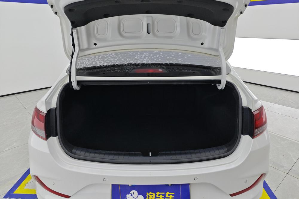 Hyundai Elantra Yuedong, фото 17