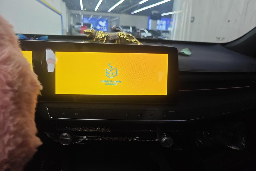 MG ONE, фото 12