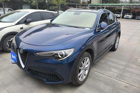 Alfa Romeo Stelvio 2017 2.0T 200HP Luxury