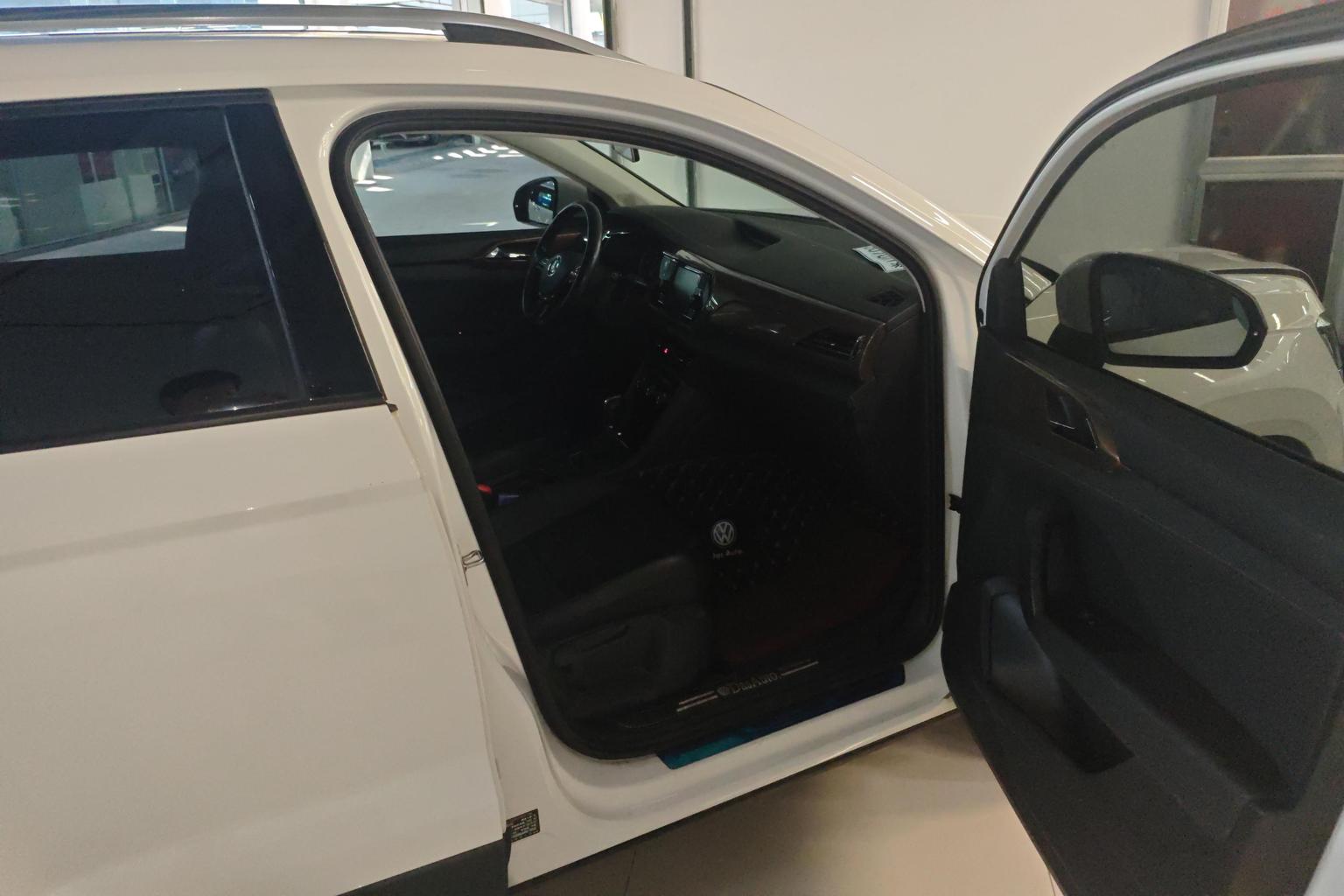 Volkswagen Tharu 2019 280TSI Comfort VI