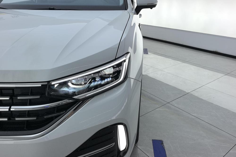 Volkswagen Tayron GTE, фото 4