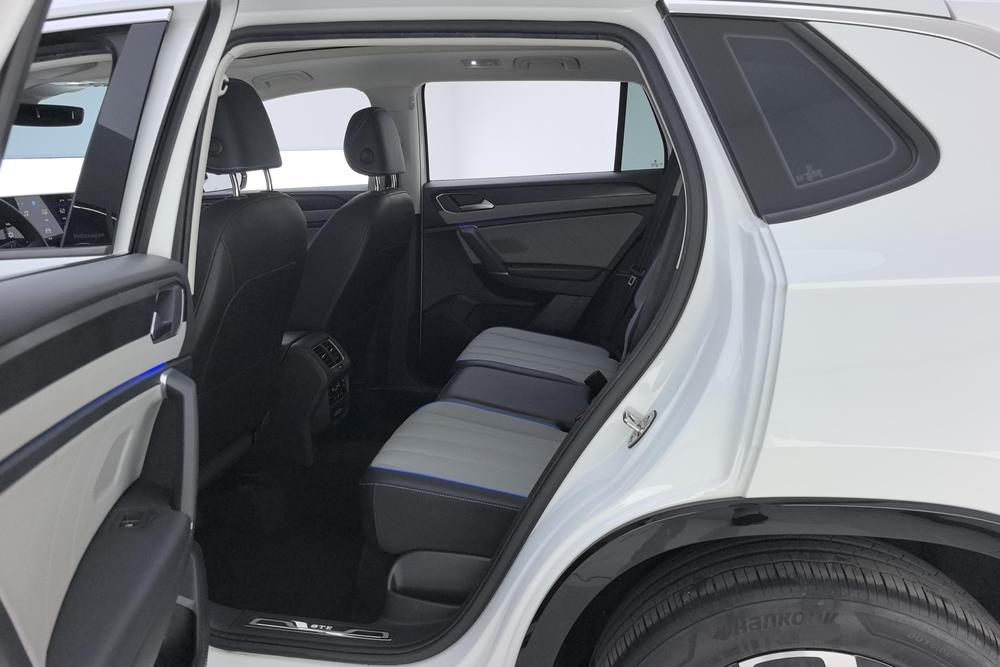 Volkswagen Tayron GTE, фото 16