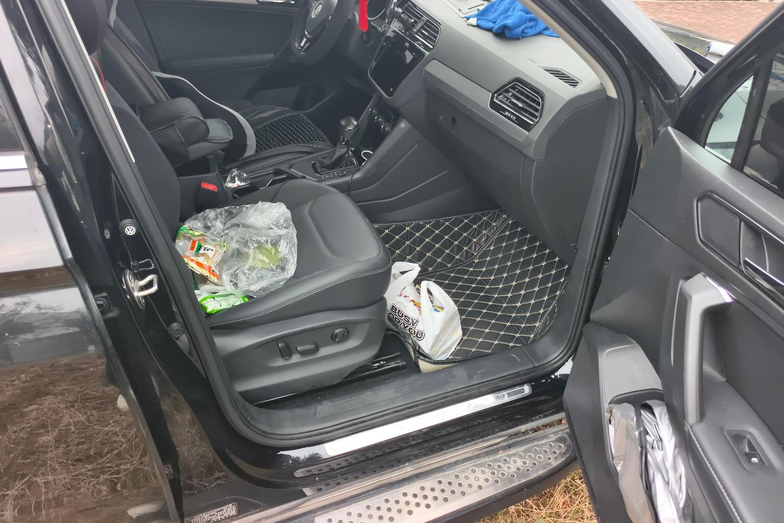 Volkswagen Tiguan L L 2019 330TSI AT Luxury VI