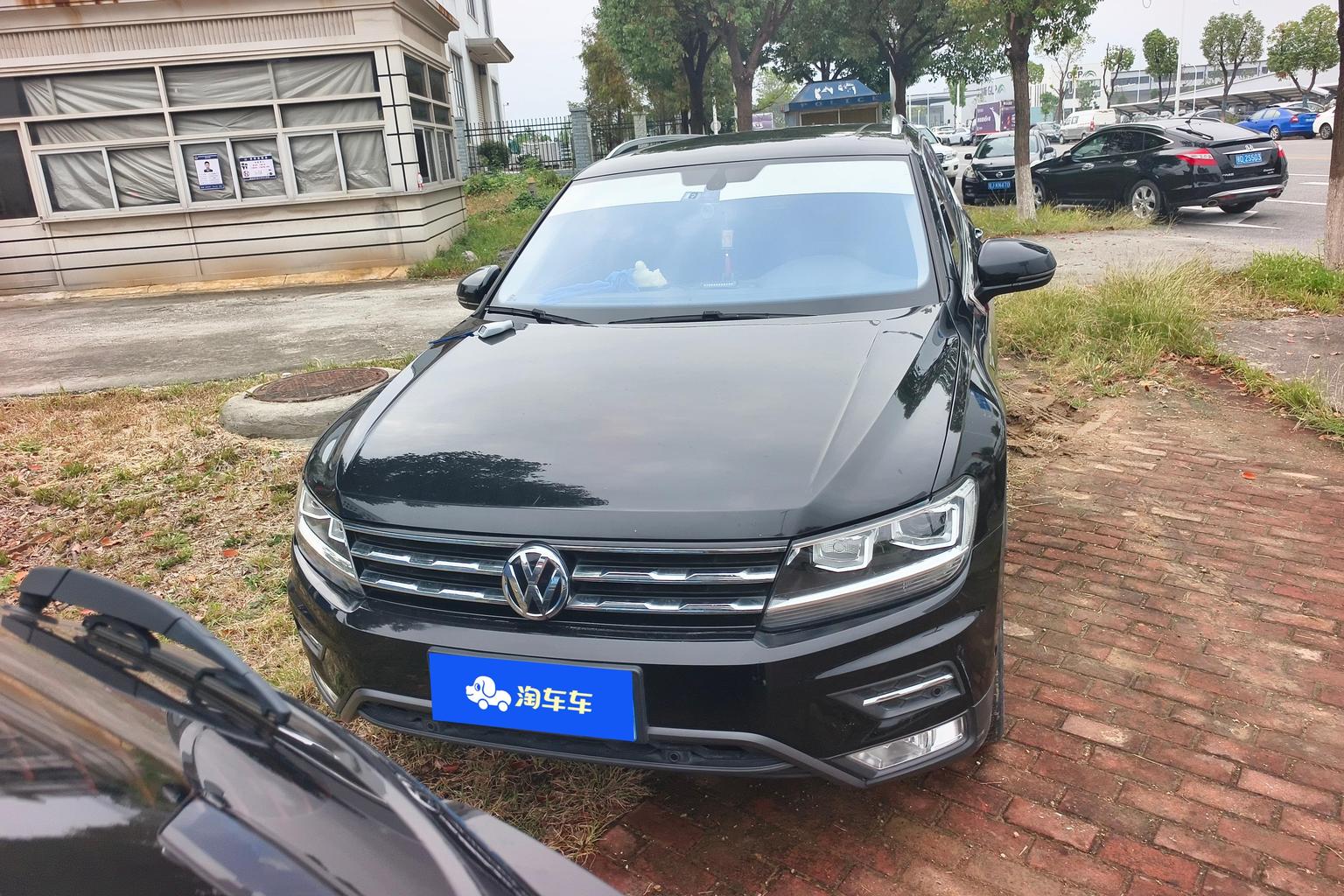 Volkswagen Tiguan L L 2019 330TSI AT Luxury VI