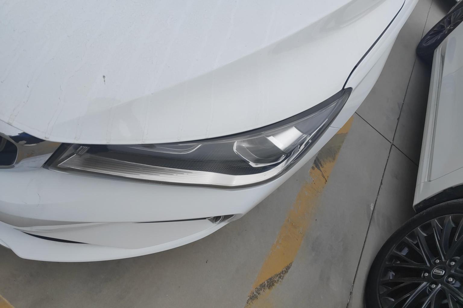 Geely Emgrand 2022 4 1.5L CVT Flagship