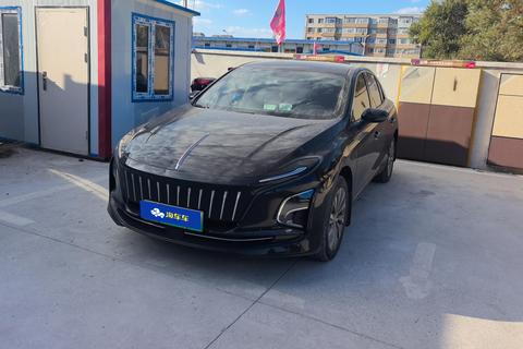 Hongqi E-QM5
