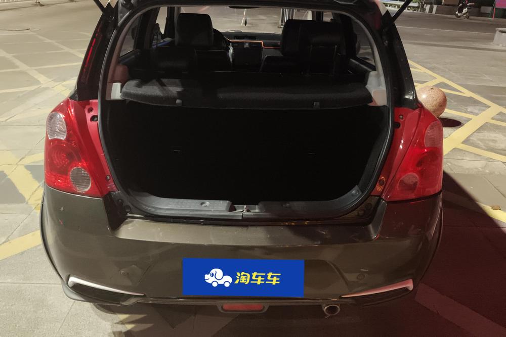 Suzuki Swift, фото 17