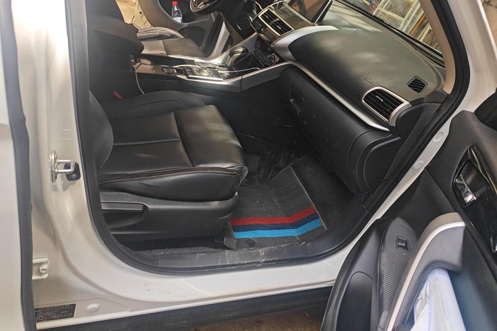 Mitsubishi Eclipse Cross, фото 10