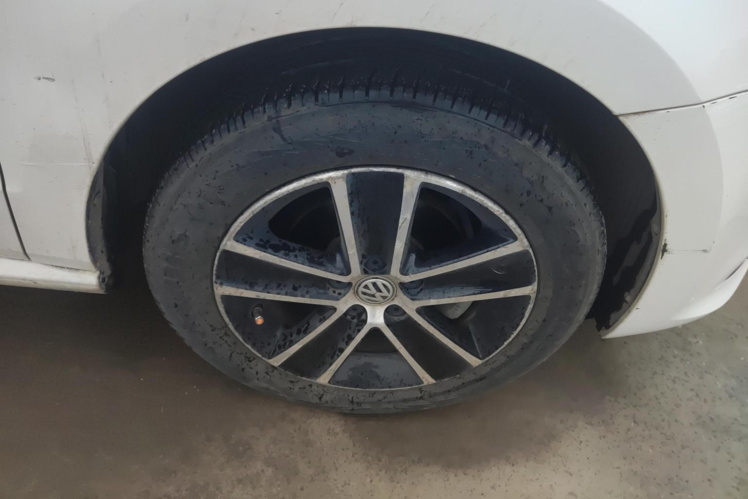 Volkswagen Polo 2014 1.6L AT 30