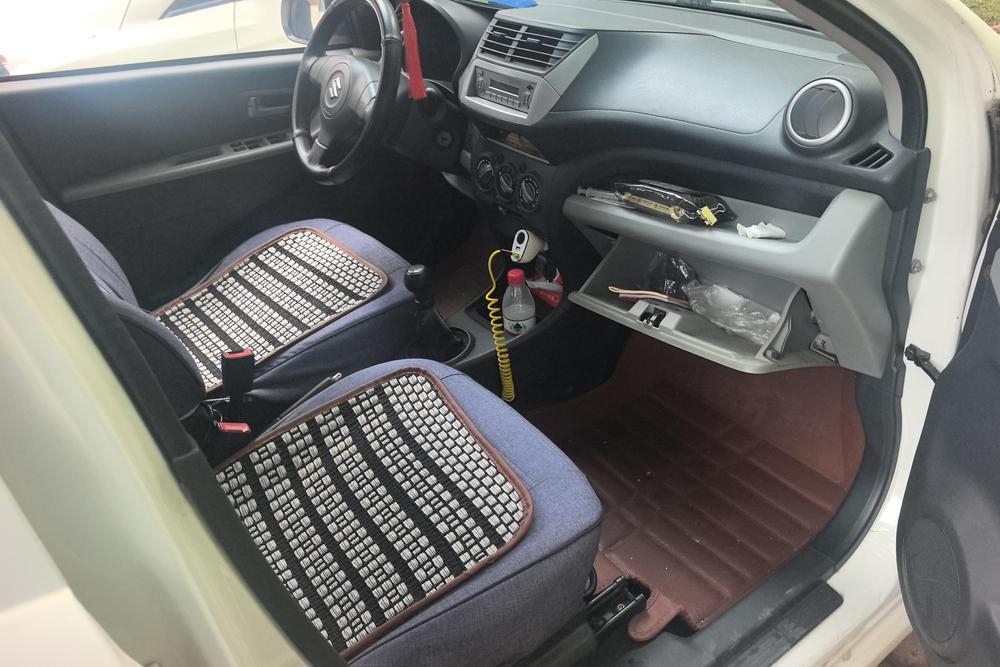 Suzuki Alto, фото 8