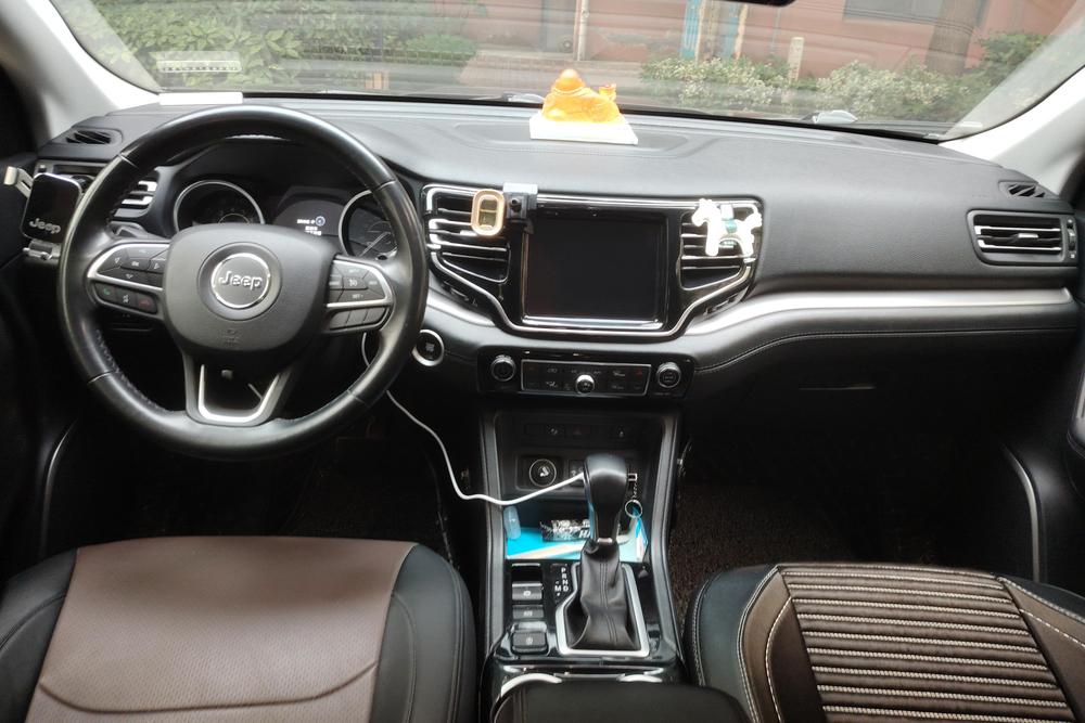 Jeep Commander, фото 13