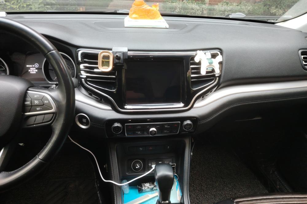 Jeep Commander, фото 11