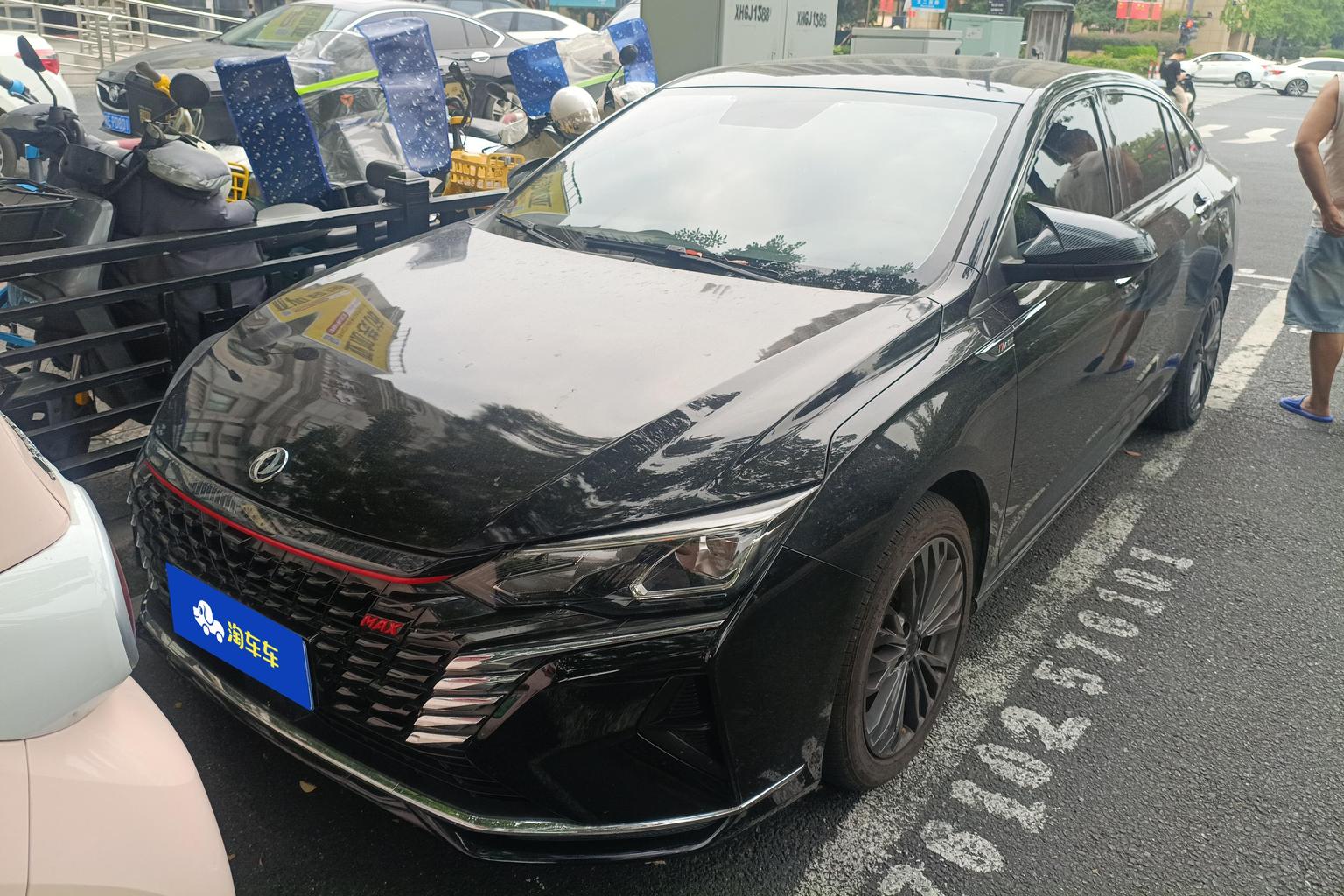 Dongfeng Aeolus Yixuan Max MAX 2021 1.5T