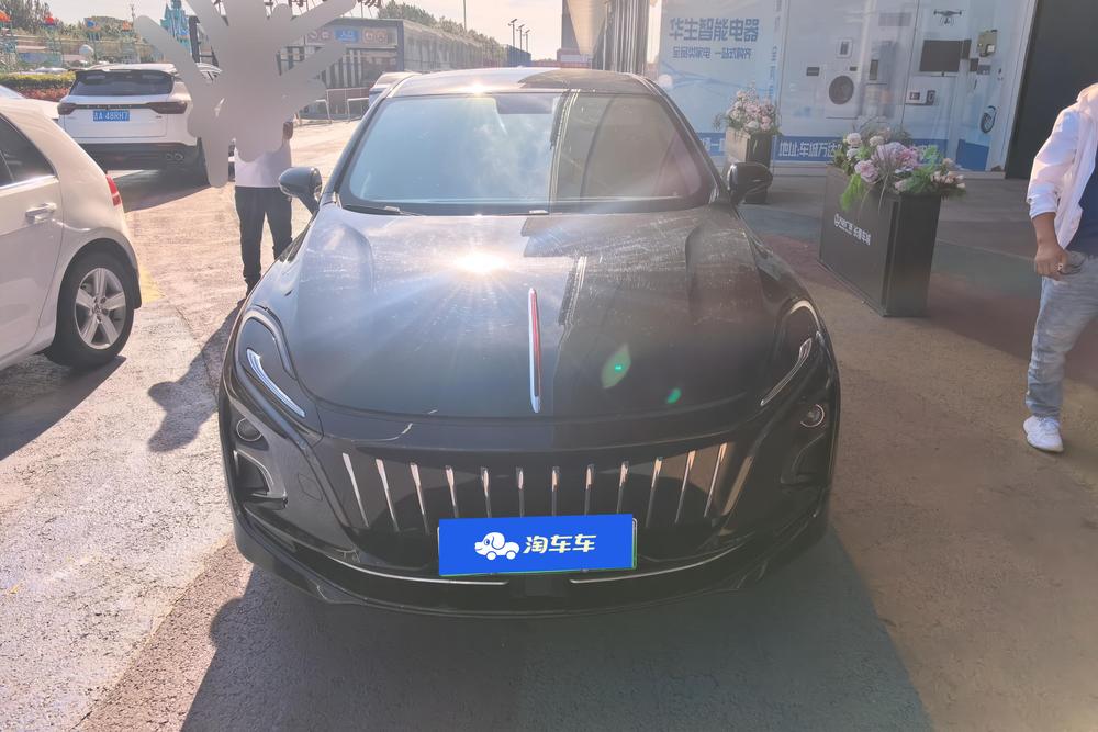 Hongqi E-QM5, фото 2