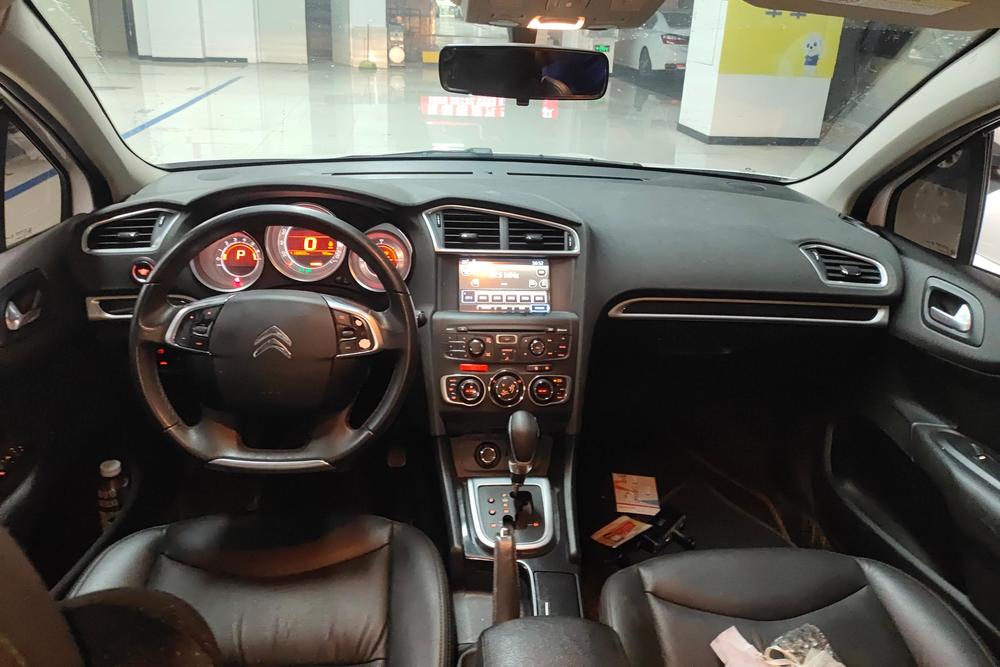 Citroën C4L, фото 12
