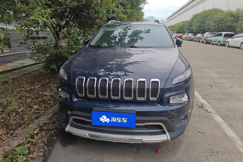 Jeep Cherokee, фото 2