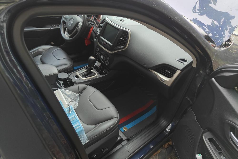 Jeep Cherokee, фото 15