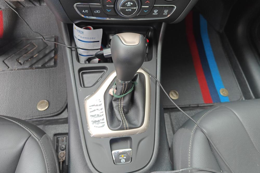 Jeep Cherokee, фото 14