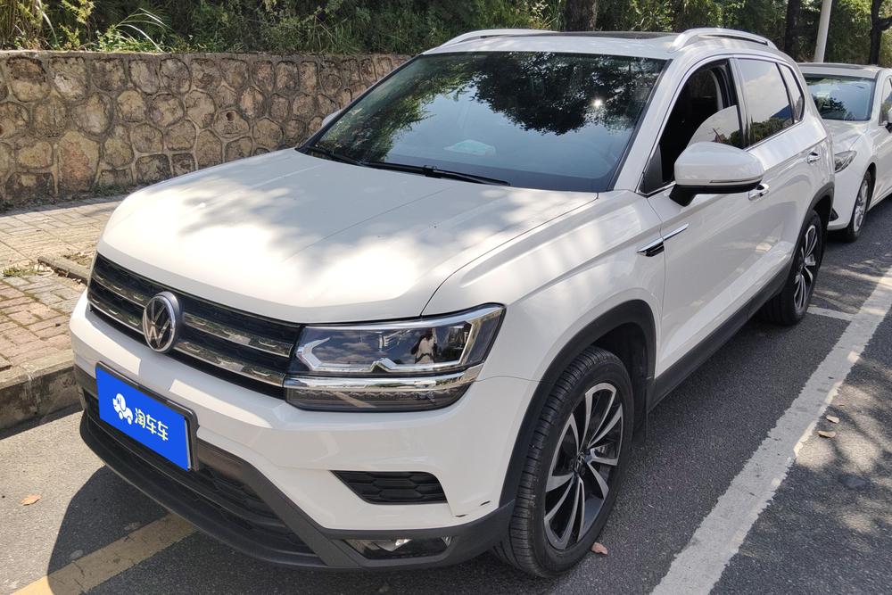 Volkswagen Tharu
