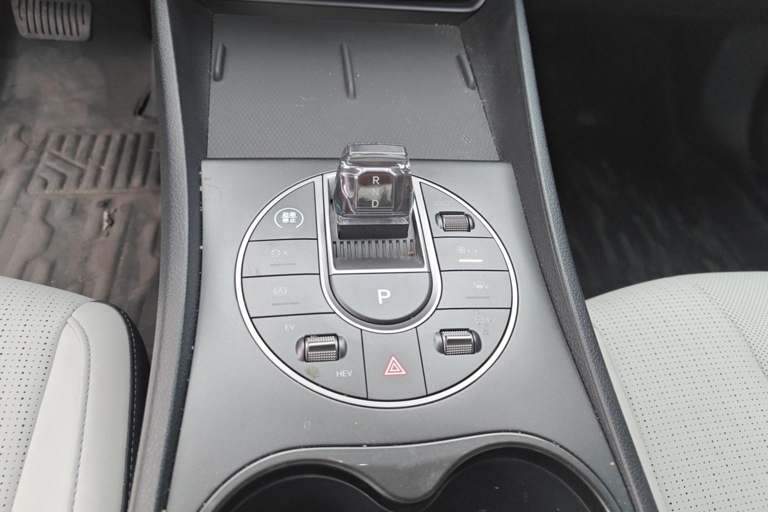 BYD Seal 05DM 2025 zhi jia ban DM-i 55KM Люкс