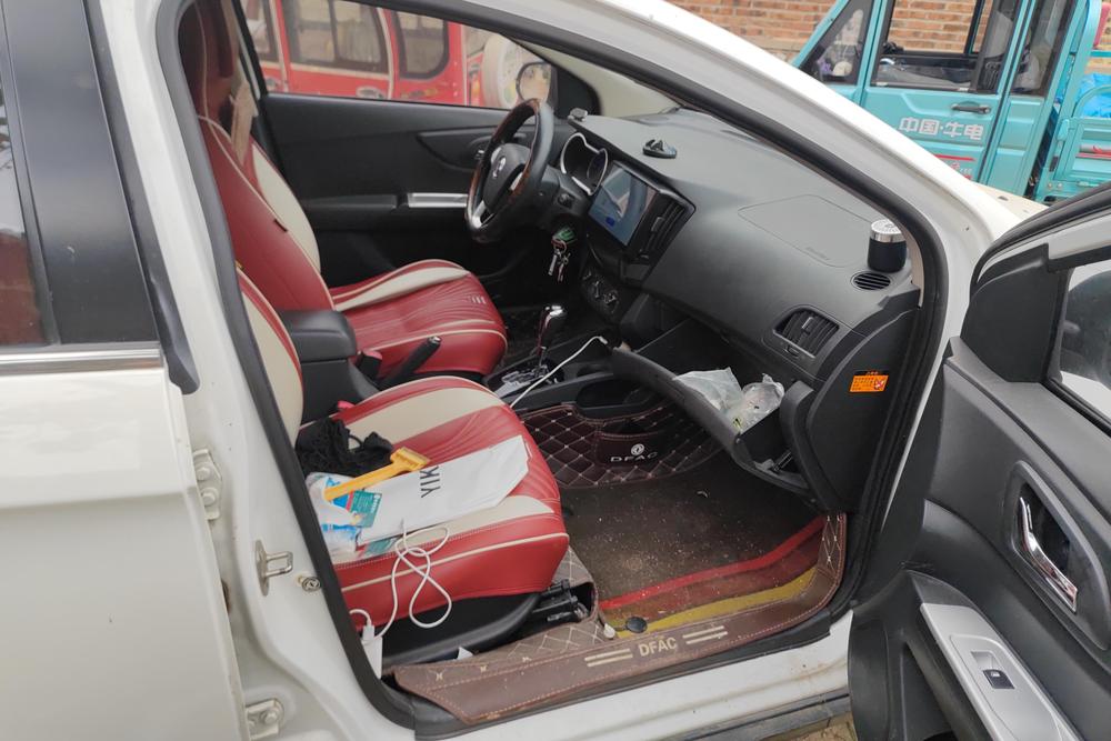 Dongfeng Aeolus AX3, фото 9