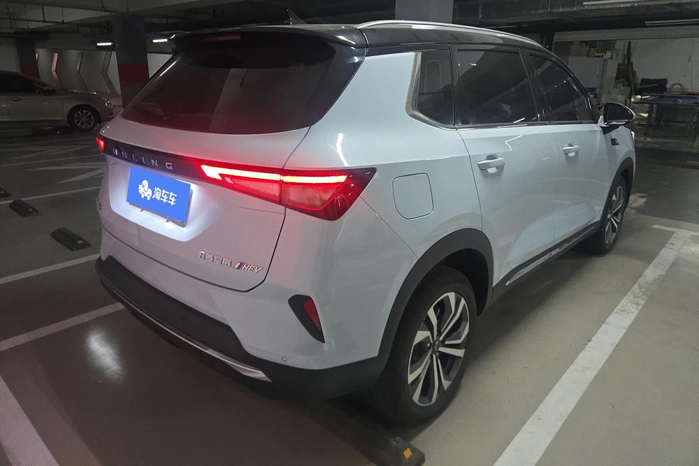 Wuling Asta, фото 3