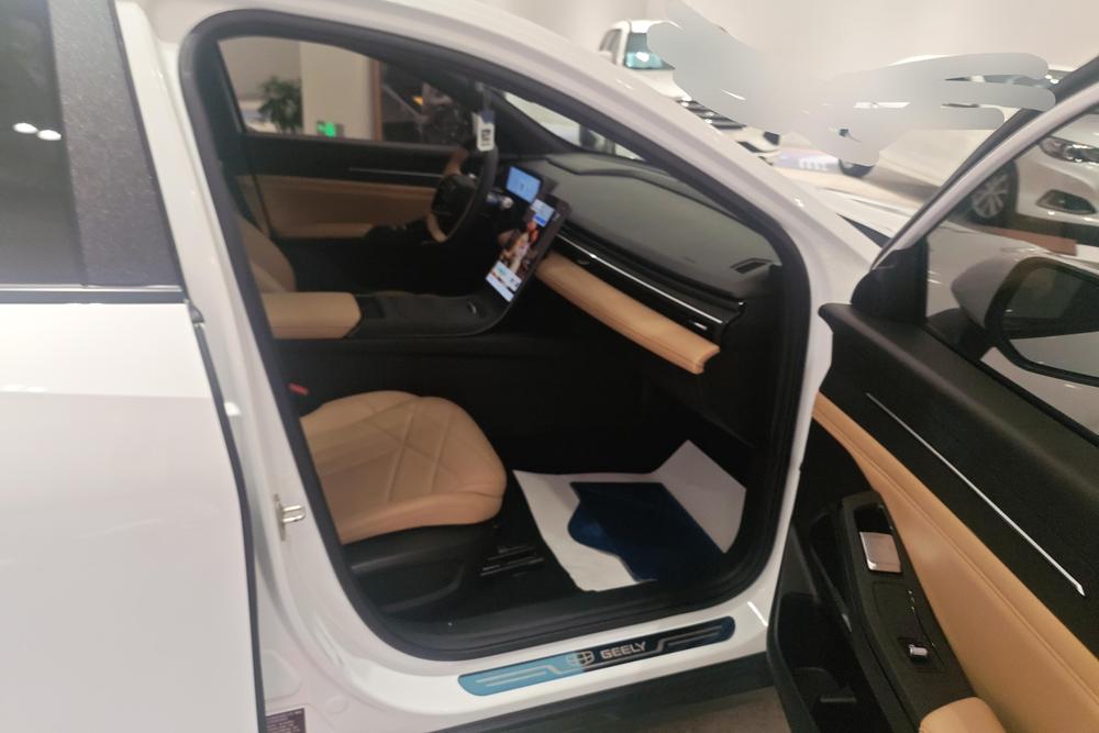 Geely Galaxy L6, фото 16