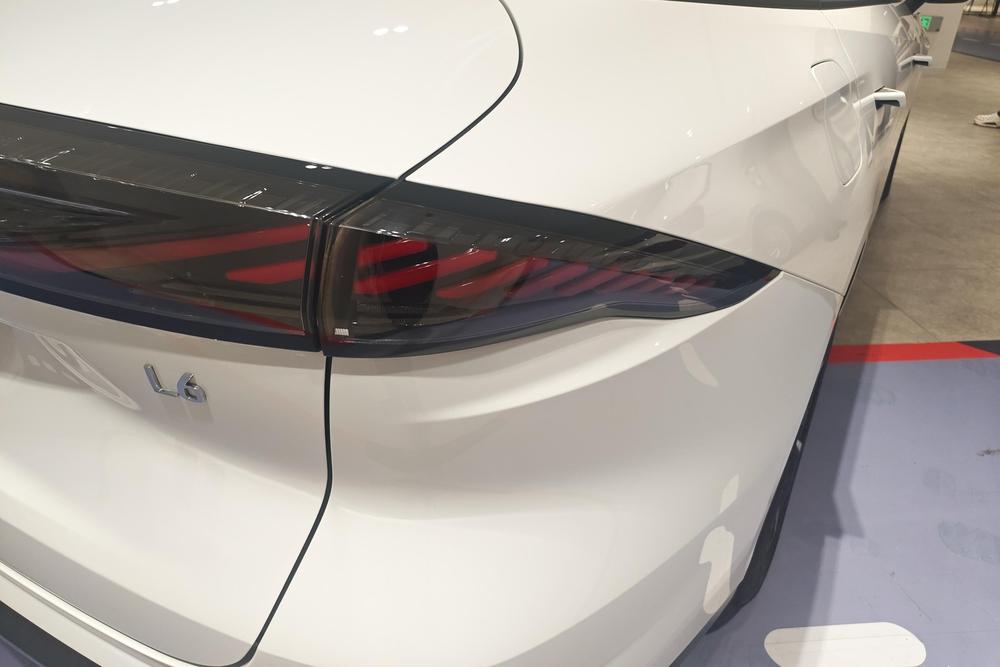 Geely Galaxy L6, фото 9
