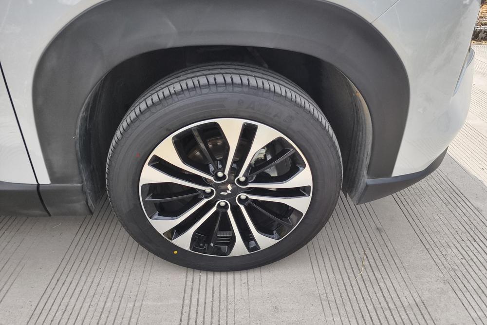 Wuling Starlight 560 PHEV, фото 4