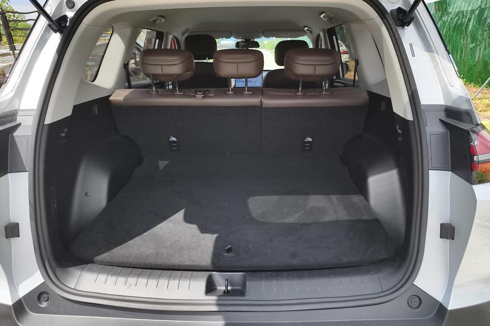 Wuling Starlight 560 PHEV, фото 17