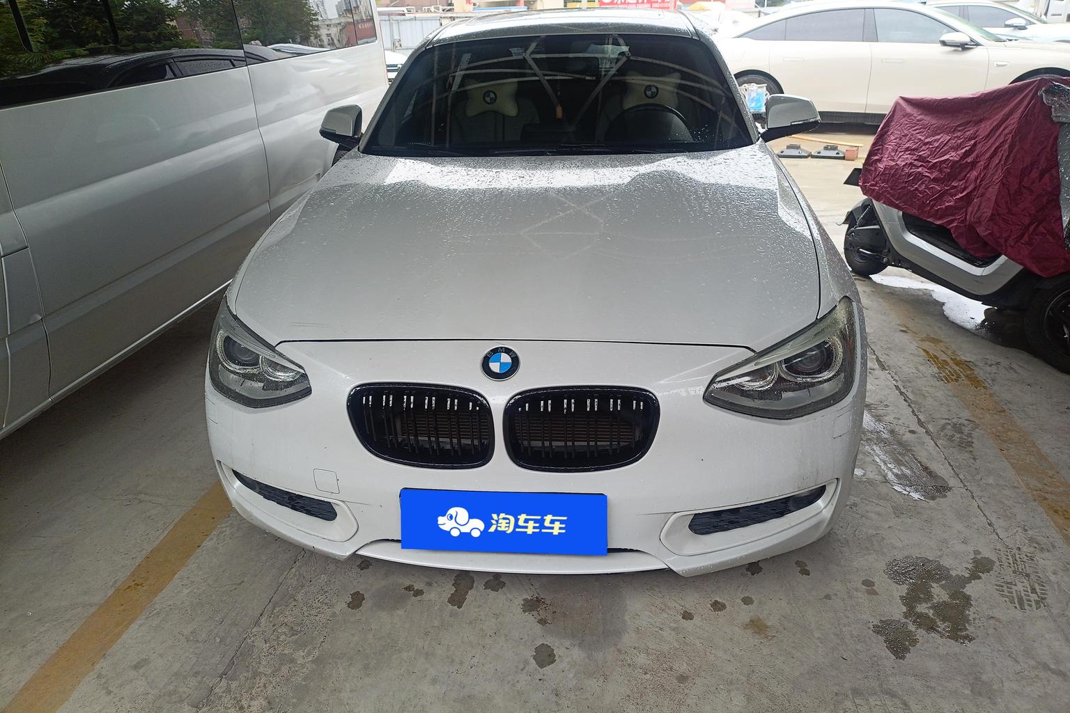 BMW 1 Series 2013 gai 116i Leading