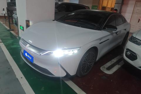 BYD Han EV