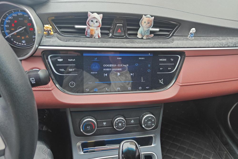 Geely Vision S1, фото 11