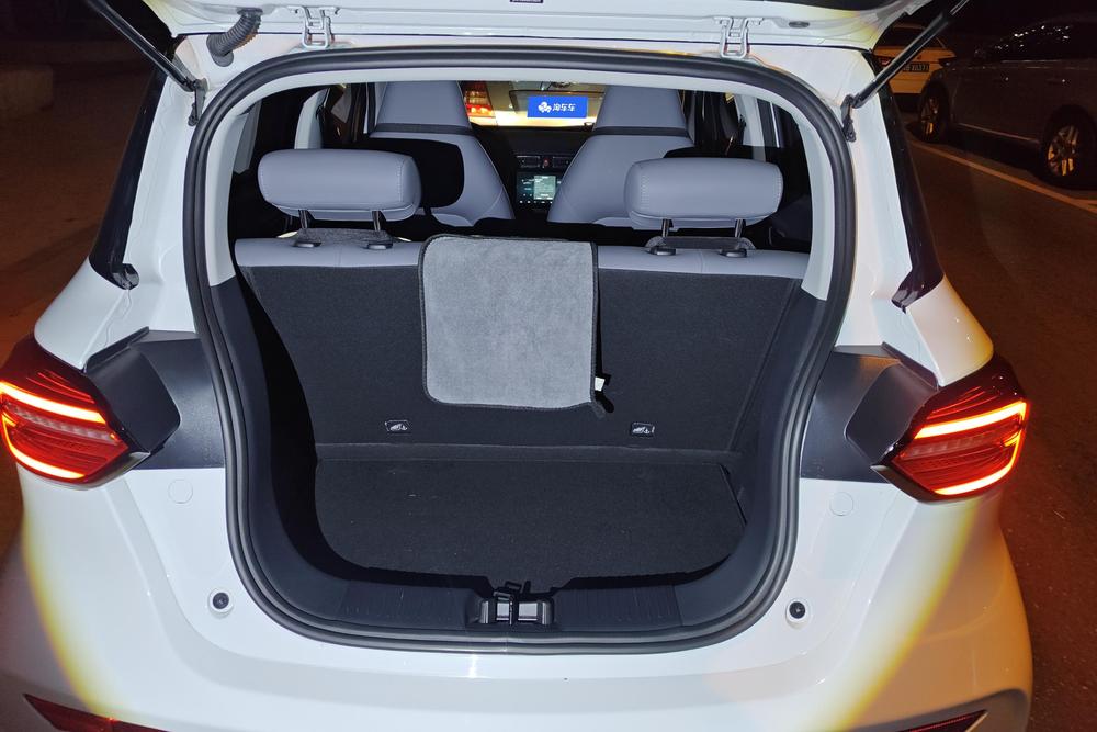 Leapmotor T03, фото 17