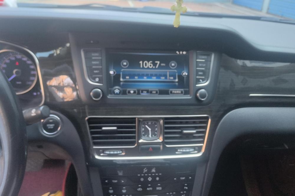 Hongqi H7, фото 11