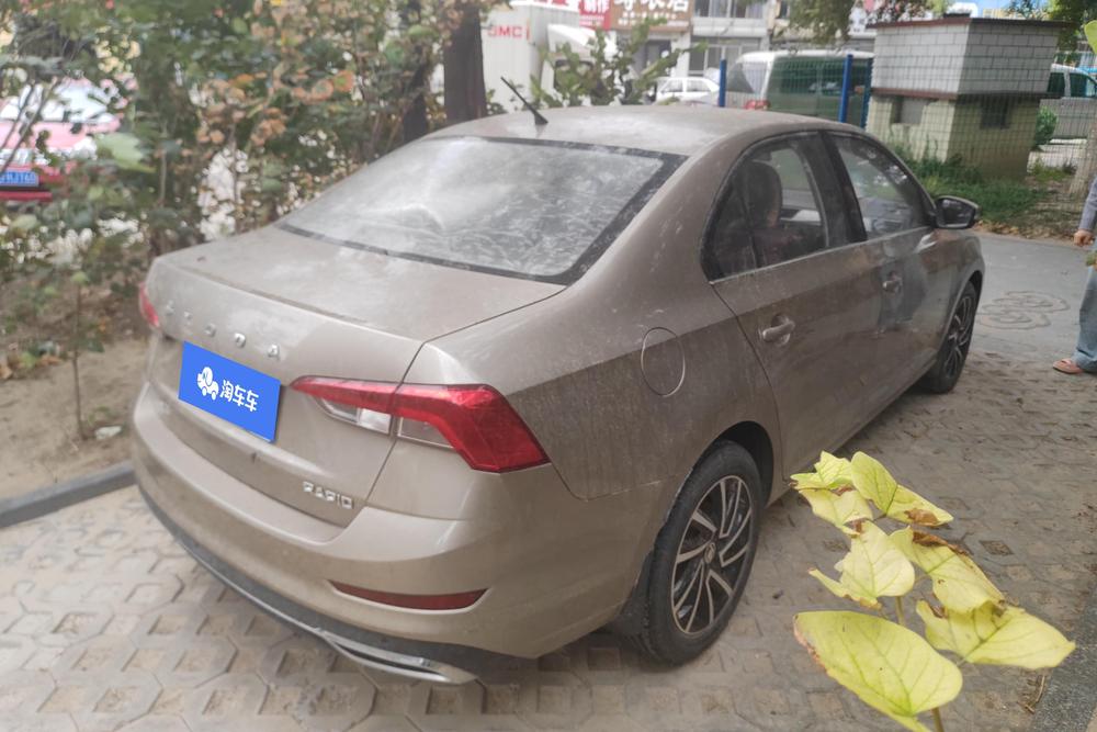 Skoda Rapid, фото 3